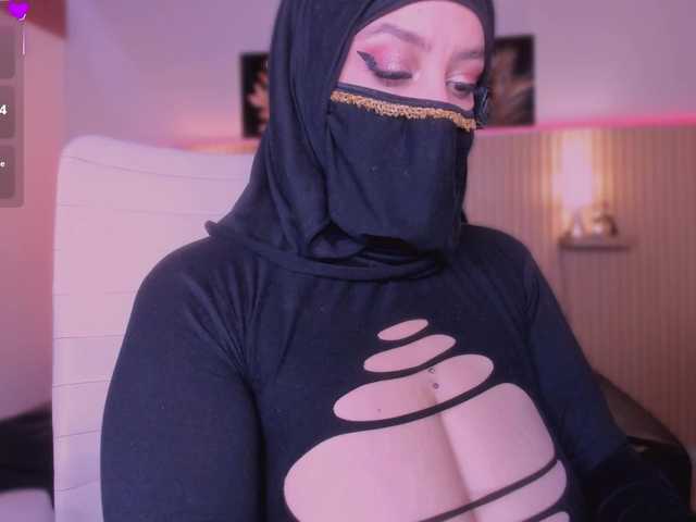 hana-falak live cam on BongaCams