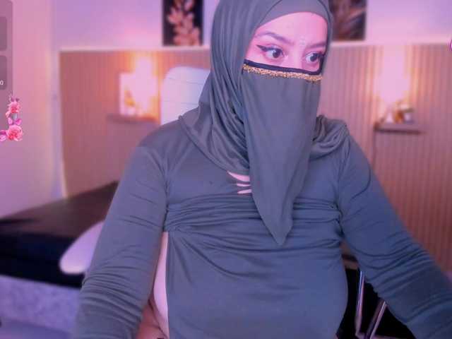 hana-falak live cam on BongaCams