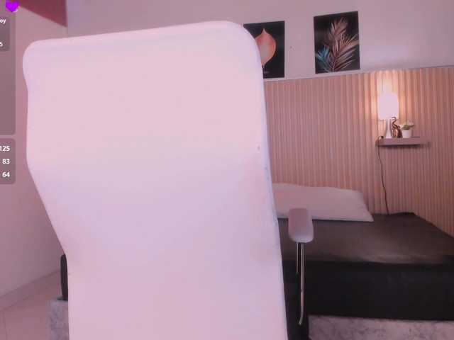 hana-falak live cam on BongaCams