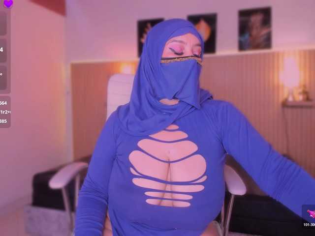 hana-falak live cam on BongaCams