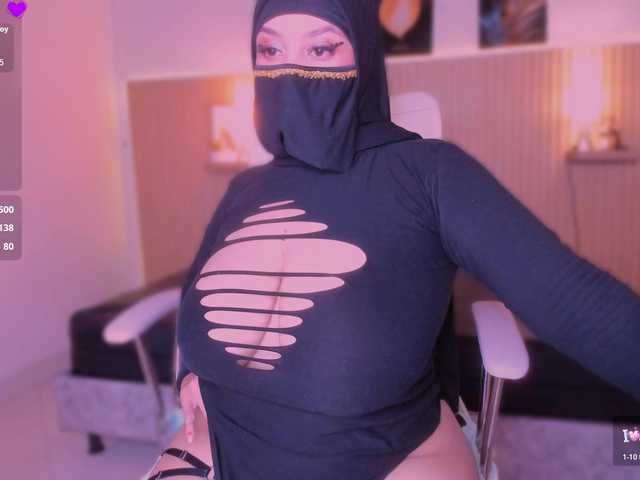 hana-falak live cam on BongaCams