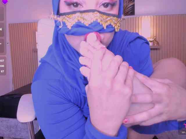 Model: hana-falak
