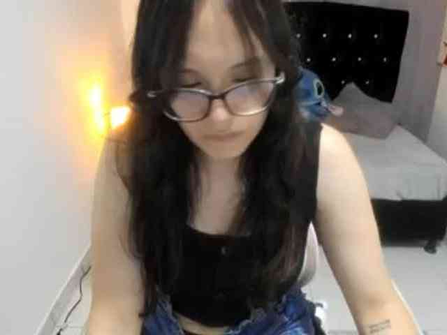 Alexandra_sg webcam
