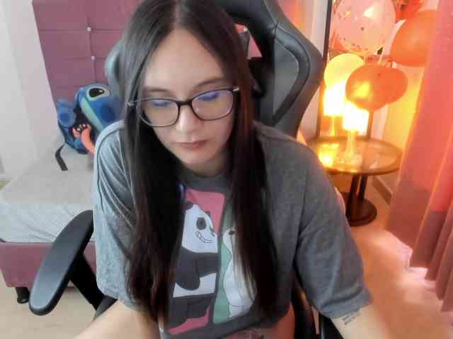 Alexandra_sg webcam