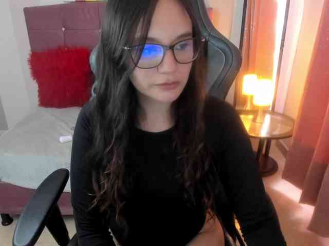 Alexandra_sg webcam
