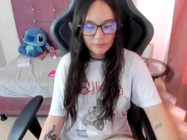Alexandra_sg webcam