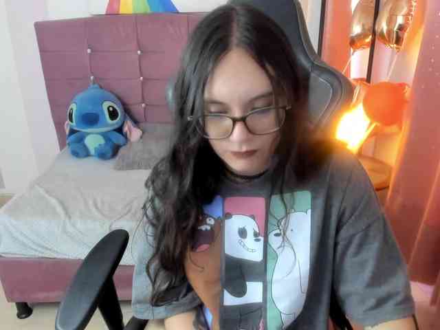 Alexandra_sg webcam
