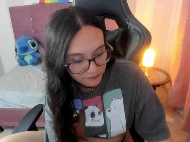 Alexandra_sg webcam