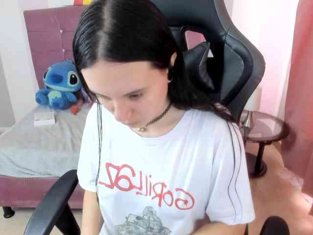 Alexandra_sg webcam