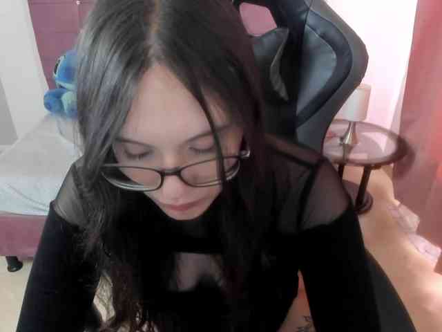 Alexandra_sg webcam