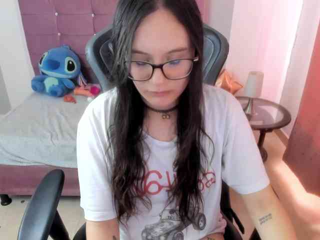Alexandra_sg webcam