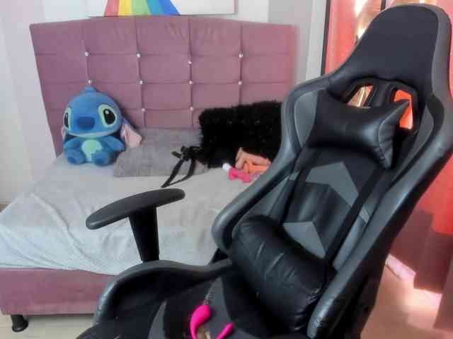 Alexandra_sg webcam