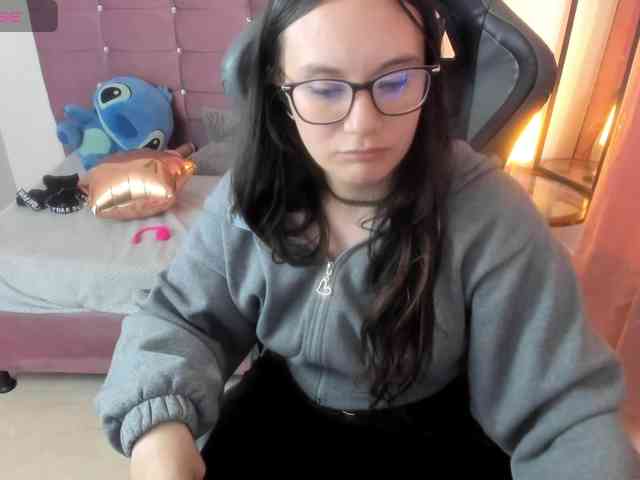 Alexandra_sg webcam
