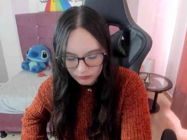 Alexandra_sg webcam