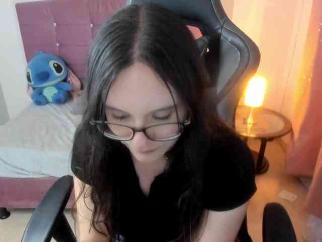 Alexandra_sg webcam