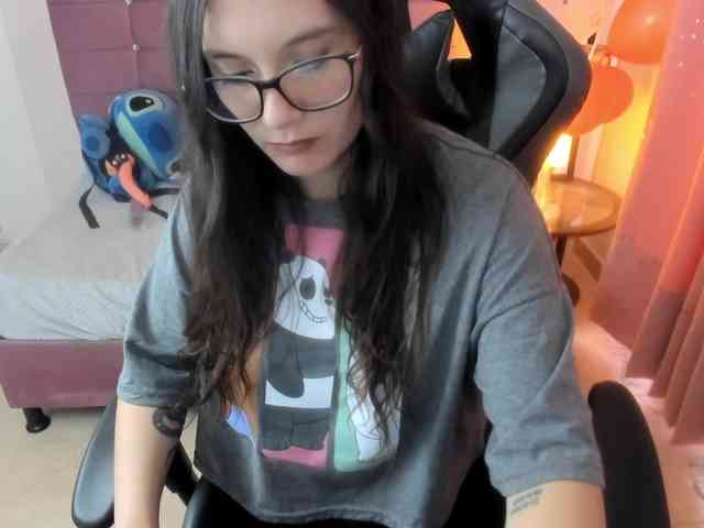 Alexandra_sg webcam