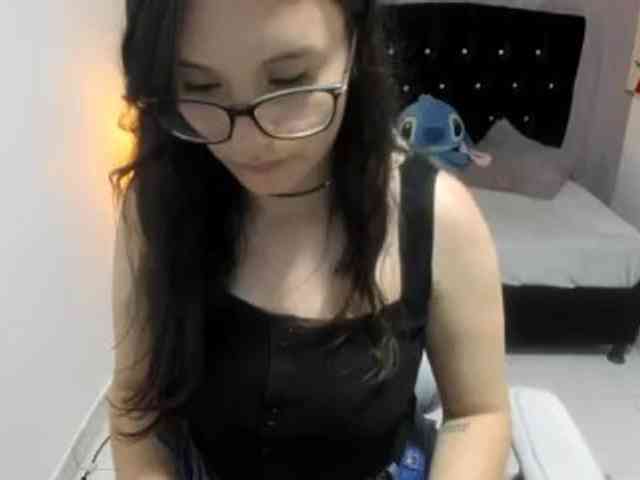 Alexandra_sg webcam