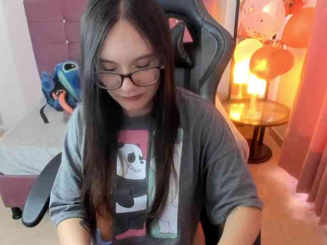 Alexandra_sg webcam