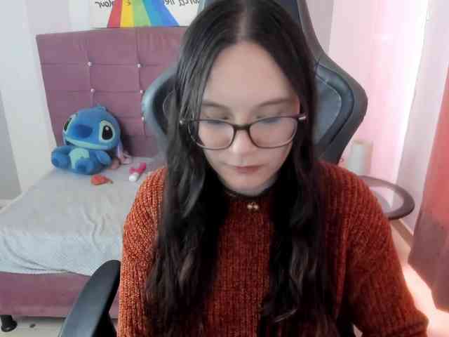 Alexandra_sg webcam