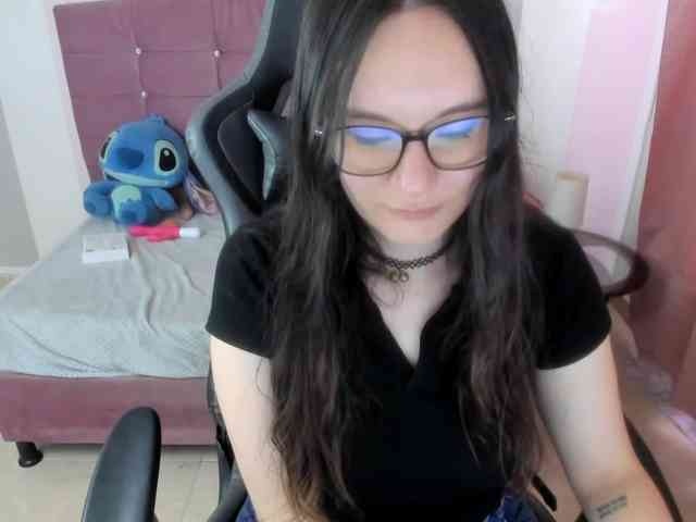 Alexandra_sg webcam