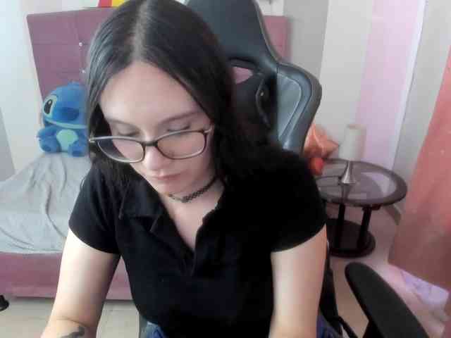Alexandra_sg webcam
