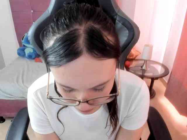 Alexandra_sg webcam