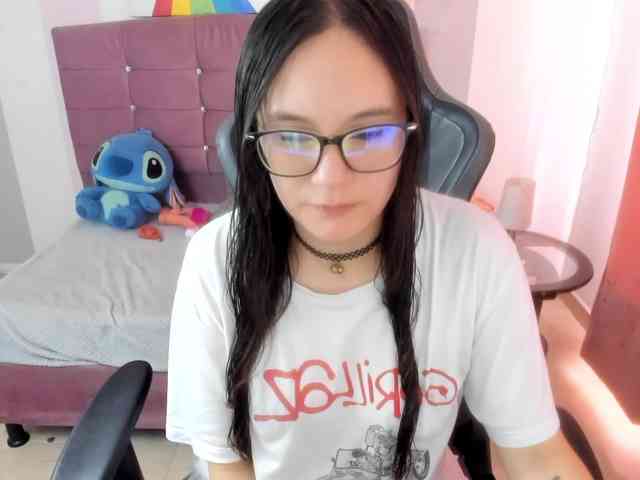 Alexandra_sg webcam