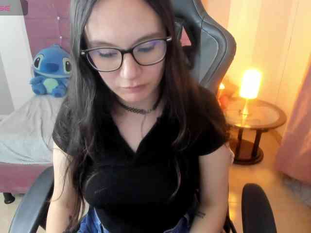 Alexandra_sg webcam