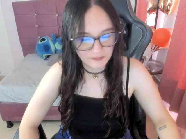 Alexandra_sg webcam