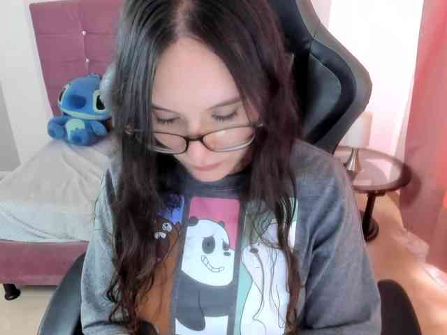 Alexandra_sg webcam