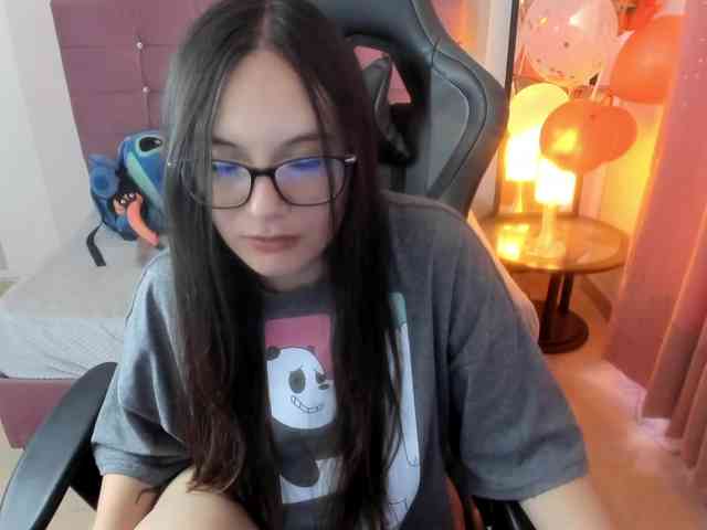 Alexandra_sg webcam