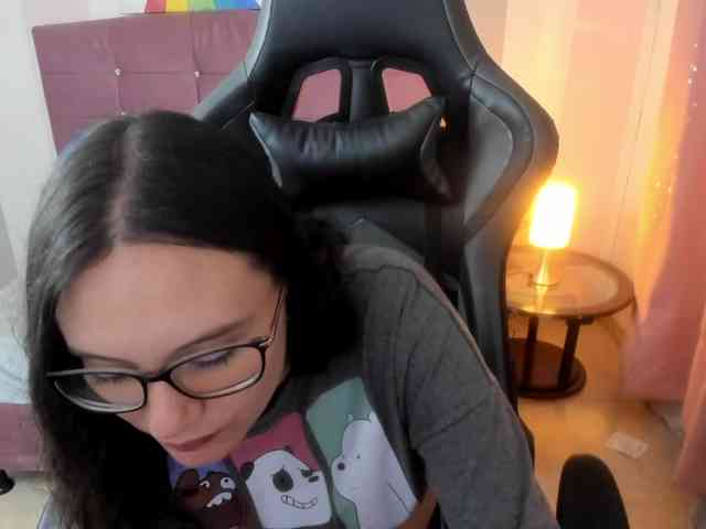 Alexandra_sg webcam