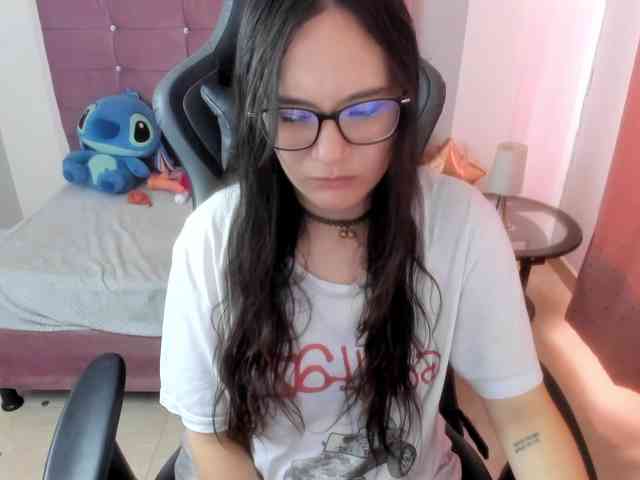Alexandra_sg webcam