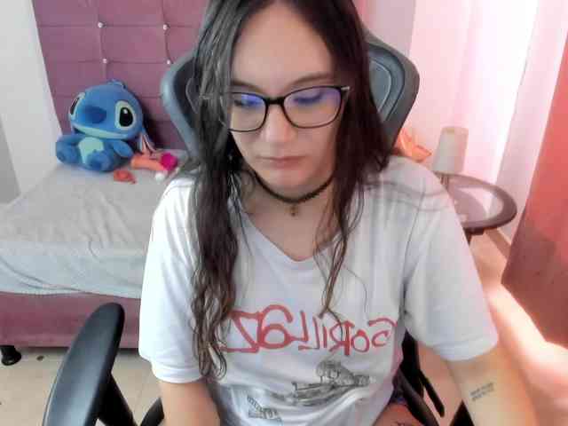 Alexandra_sg webcam
