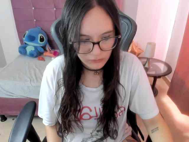 Alexandra_sg webcam