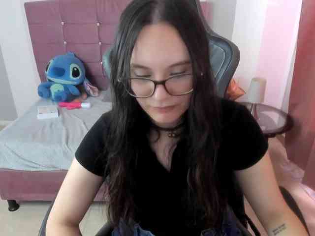 Alexandra_sg webcam