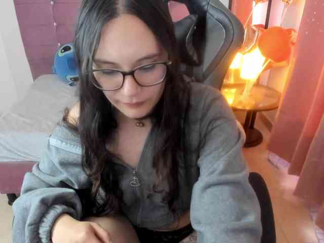 Alexandra_sg webcam