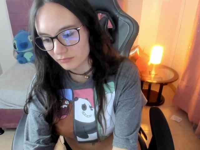 Alexandra_sg webcam