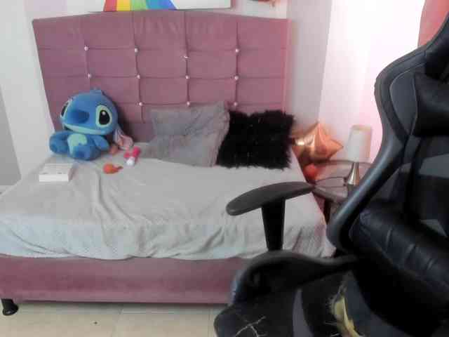 Alexandra_sg webcam