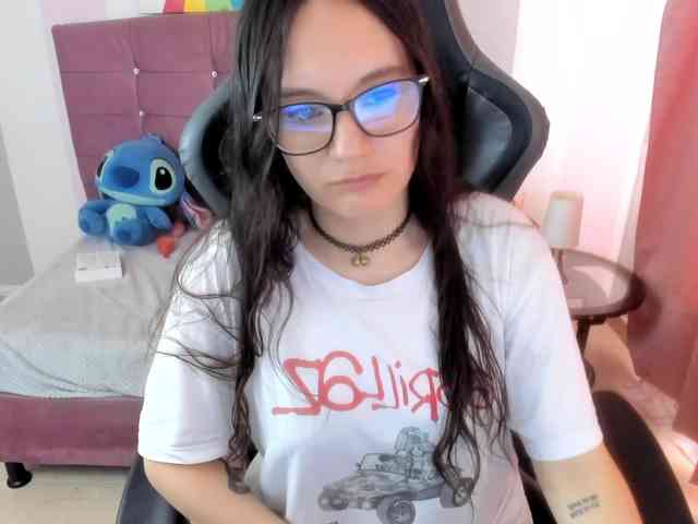 Alexandra_sg webcam