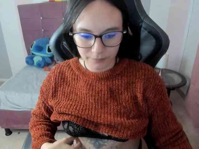 Alexandra_sg webcam