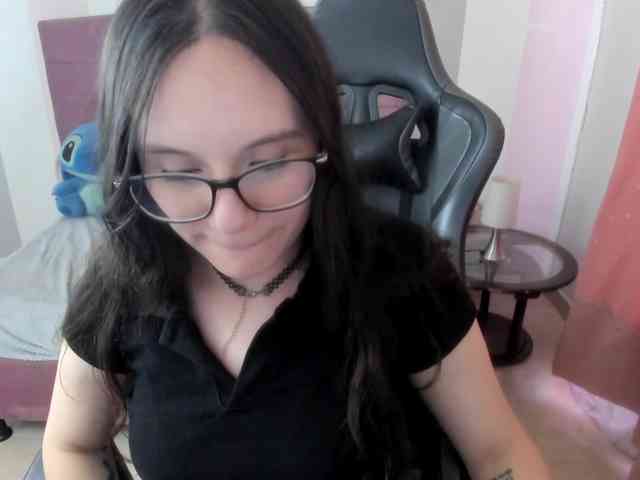 Alexandra_sg webcam