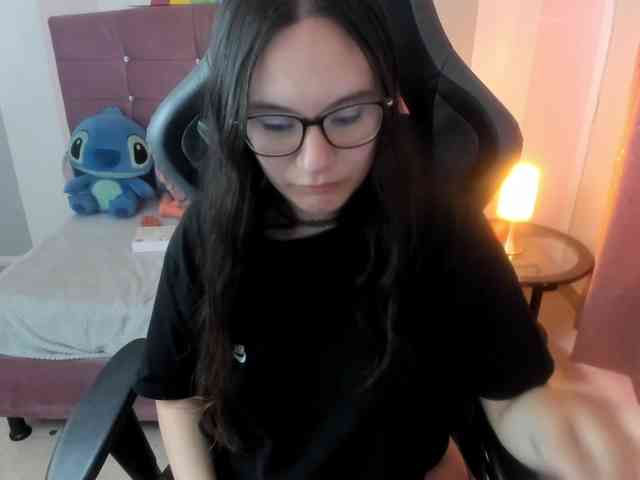 Alexandra_sg webcam