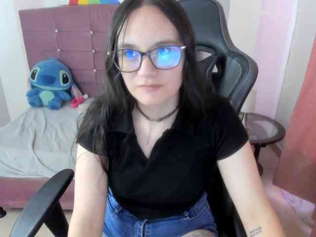 Alexandra_sg webcam