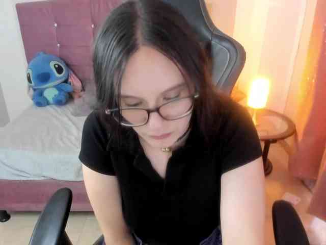 Alexandra_sg webcam