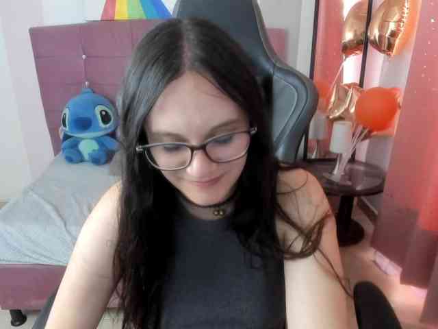 Alexandra_sg webcam