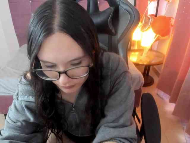 Alexandra_sg webcam