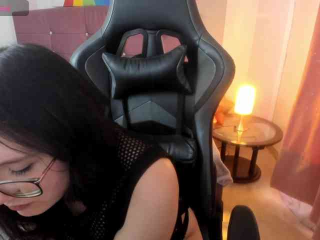 Alexandra_sg webcam