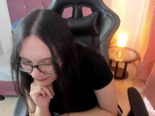 Alexandra_sg webcam