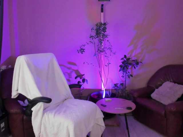 kaylalaine1 live cam on BongaCams